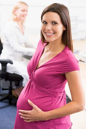 Можно ли уволить беременную женщину за прогулы?